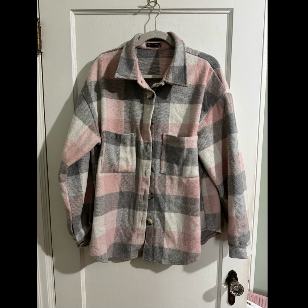 Plaid Button-Up Jacket in Pink and Gray